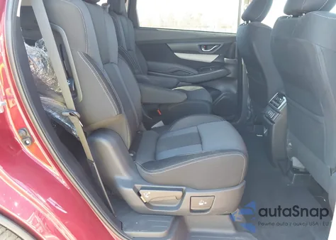 2021 Subaru Ascent Premium z USA, uszkodzony, nr VIN 4S4WMAFD4M3476444